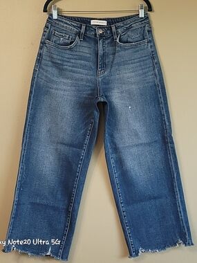 Flying Monkey Delightful High Rise Crop Wide Leg Distressed Jeans 29 Like New